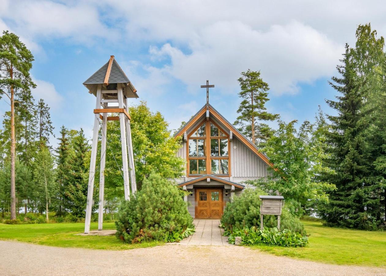 Отель Honkiniemi Эхтяри Экстерьер фото